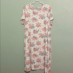 Lularoe floral print Jessie